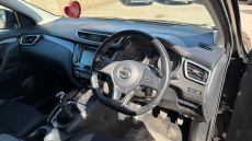 Nissan Qashqai 1.3 DiG-T 160 Acenta Premium 5dr Petrol Hatchback